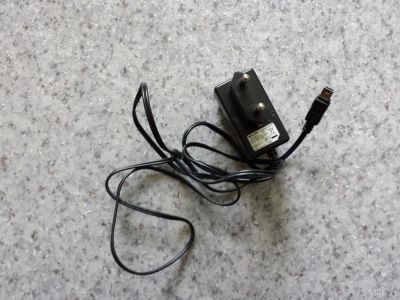 Лот: 5869882. Фото: 1. Зарядное для Philips. Зарядные устройства, блоки питания, адаптеры сетевые для смартфонов