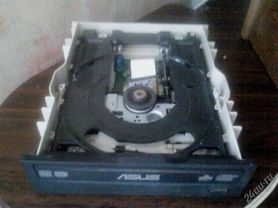 Лот: 1892135. Фото: 1. внутренности от dvd rw Asus. Приводы CD, DVD, BR, FDD