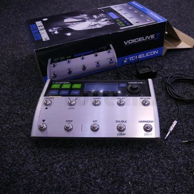Лот: 12190287. Фото: 1. TC Helicon Voicelive 3. Микшеры, предусилители, микрофонные эффекты