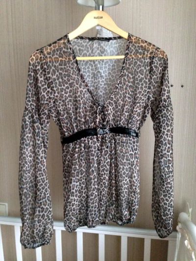 Лот: 5416105. Фото: 1. Шикарная блуза-кофточка Jennifer. Блузы, рубашки, водолазки