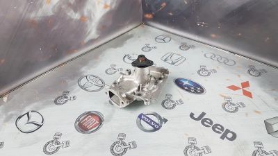 Лот: 23589397. Фото: 1. Помпа Mazda Capella B6 8AB415010. Двигатель и элементы двигателя