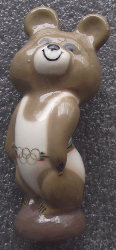 Лот: 16530514. Фото: 1. статуэтка олимпийский мишка. Фарфор, керамика