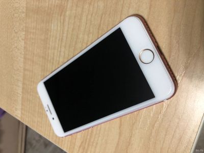 Лот: 13456076. Фото: 1. Продам IPhone 7 32GB розовый. Смартфоны