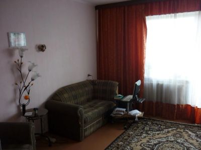 Лот: 2203775. Фото: 1. Продам 4-комн квартиру., Емельяново... Квартиры, студии