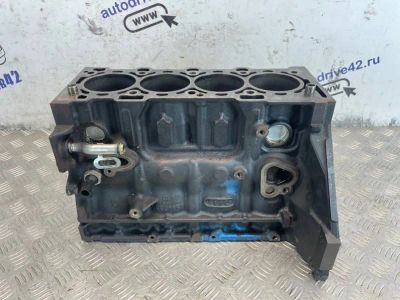 Лот: 25581503. Фото: 1. блок цилиндров Opel Astra J. Двигатель и элементы двигателя