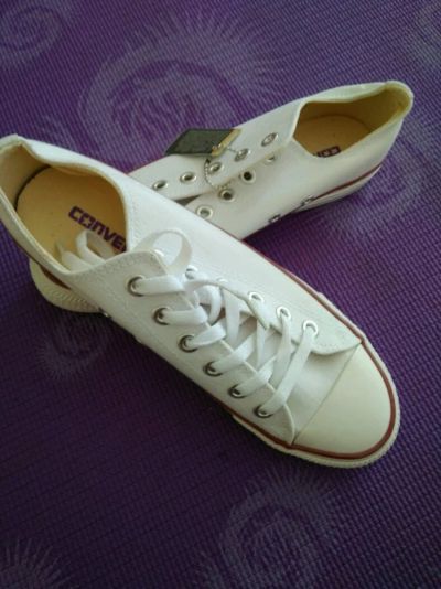 Лот: 11199553. Фото: 1. Кеды Converse белые. Кеды, кроссовки, слипоны
