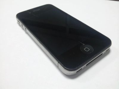Лот: 6424733. Фото: 1. Iphone 4s Black. Смартфоны