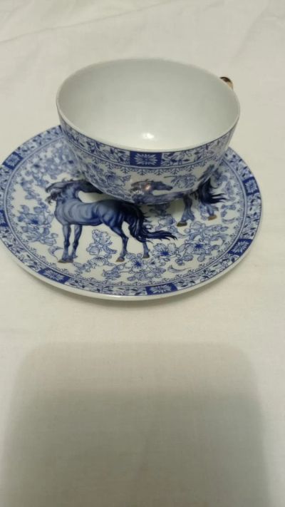 Лот: 24588976. Фото: 1. Royal Porcelain.Чайная пара. Фарфор, керамика