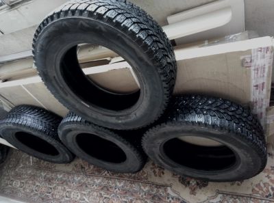 Лот: 14905846. Фото: 1. Bridgestone Blizzak Spike-01. Шины