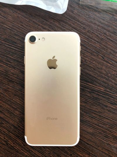 Лот: 15913669. Фото: 1. iPhone 7. Смартфоны
