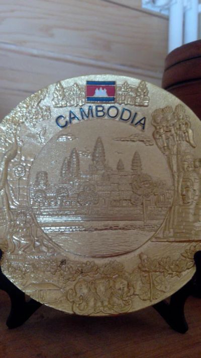 Лот: 11495506. Фото: 1. Тарелка из Камбоджи. Камбоджа. Фигурки, статуэтки