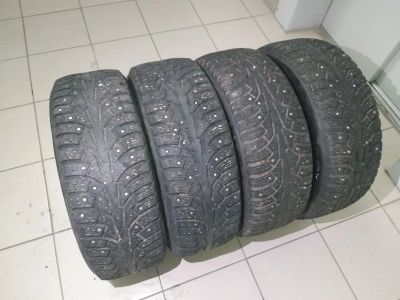 Лот: 16796391. Фото: 1. Комплект зимних шин шипы Nokian... Шины
