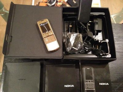 Лот: 5861373. Фото: 1. Nokia 8800 Gold Arte. Кнопочные мобильные телефоны