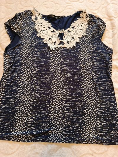 Лот: 25594615. Фото: 1. Женская одежда. Кофточка б/у... Блузы, рубашки, водолазки