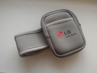 Лот: 5100938. Фото: 1. Сувенирная сумочка от LG. Сумки