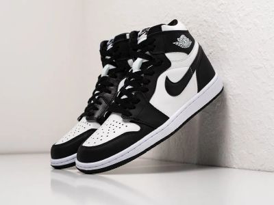 Лот: 12877596. Фото: 1. Кроссовки Nike Air Jordan 1 Mid... Кеды, кроссовки, слипоны