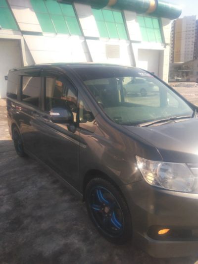 Лот: 17409873. Фото: 1. Honda stepwgn 2012 год рестайлинг. Автомобили