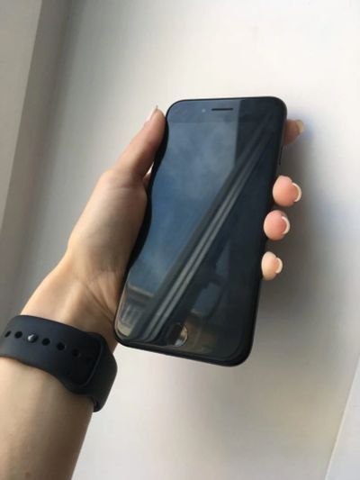 Лот: 16172443. Фото: 1. iPhone 7 Black 32GB Гарантия... Смартфоны