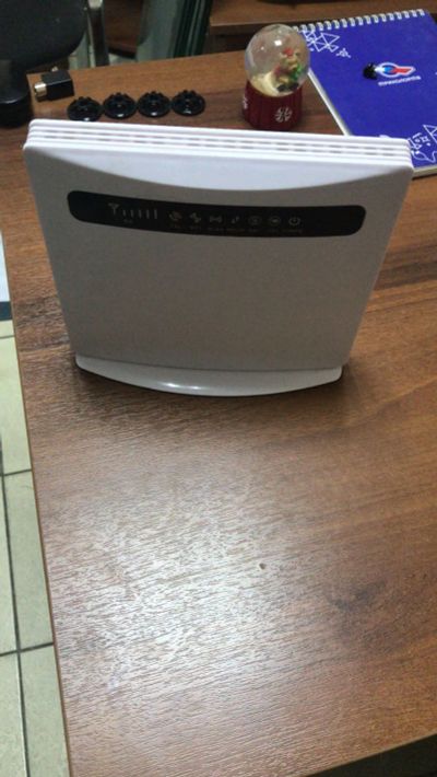 Лот: 21431216. Фото: 1. WiFi роутер DS-Link 4G Б/У. Маршрутизаторы (роутеры)