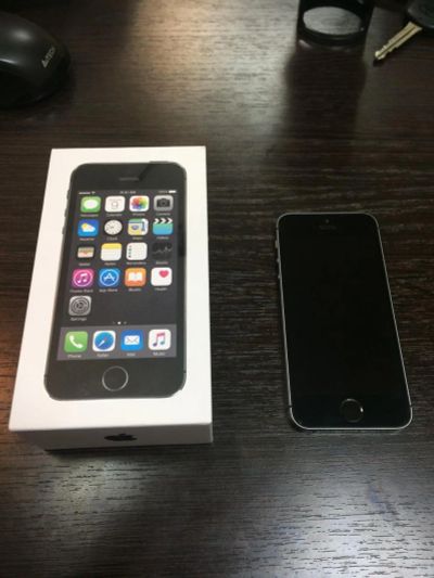 Лот: 7834486. Фото: 1. Iphone 5S, Space Gray, 16Gb. Смартфоны