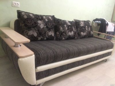 Лот: 16642212. Фото: 1. Диван с рубля, двое суток, описание... Диваны