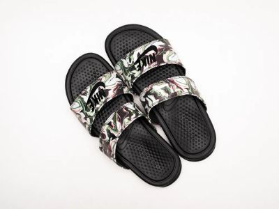 Лот: 20736105. Фото: 1. Сланцы Nike. Шлепанцы, сланцы