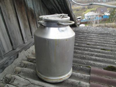 Лот: 5076202. Фото: 1. фляга. Тачки, носилки