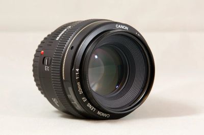 Лот: 7604608. Фото: 1. Canon EF 50mm f/1.4 USM. Объективы