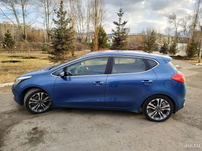 Лот: 13617750. Фото: 1. Продам Kia Ceed 2013. Автомобили