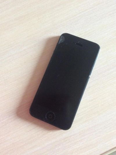 Лот: 6579677. Фото: 1. iPhone 5. Смартфоны