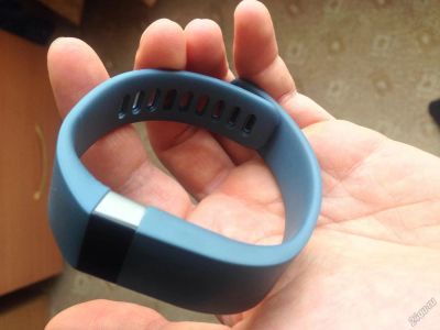 Лот: 5680833. Фото: 1. Fitbit Force беспроводной спортивный... Другое (спортивные товары)