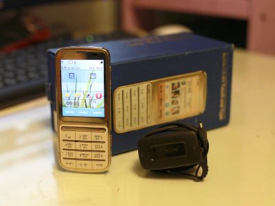 Лот: 3732500. Фото: 1. nokia c3-01 gold edition. Кнопочные мобильные телефоны
