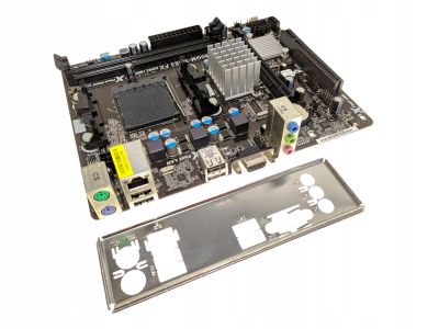 Лот: 14945722. Фото: 1. ASRock 960GM-VGS3 FX + задняя... Материнские платы