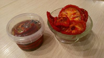 Лот: 10416109. Фото: 1. Вяленные томаты в масле. Готовые блюда
