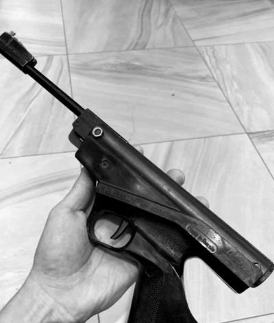 Лот: 25641667. Фото: 1. Однозарядный пистолет ИЖ-53М. Пневматическое оружие