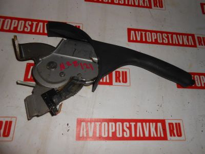 Лот: 20899837. Фото: 1. Рычаг ручного тормоза Toyota Corolla... Двигатель и элементы двигателя