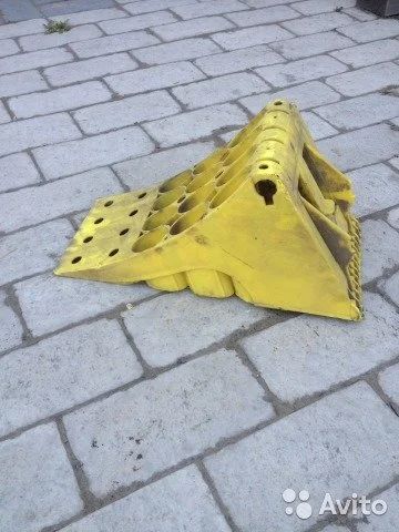 Лот: 9876504. Фото: 1. Подставка под колесо большегруза. Другое (автозапчасти)