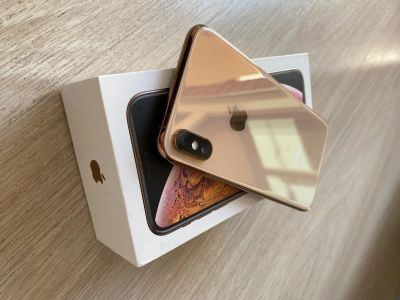 Лот: 16274589. Фото: 1. iPhone XS Gold 64 gb. Смартфоны