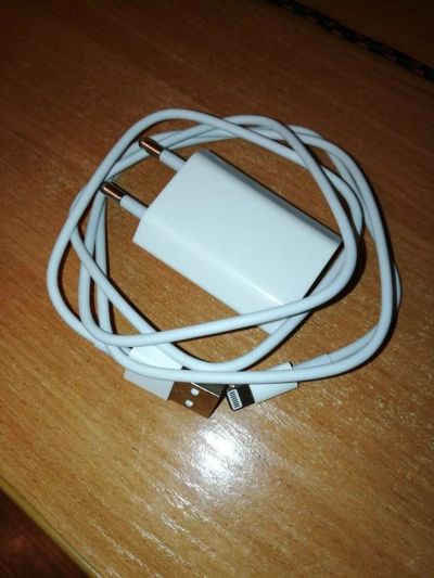 Лот: 10907790. Фото: 1. Зарядное устройство для Apple... Зарядные устройства, блоки питания, адаптеры сетевые для смартфонов