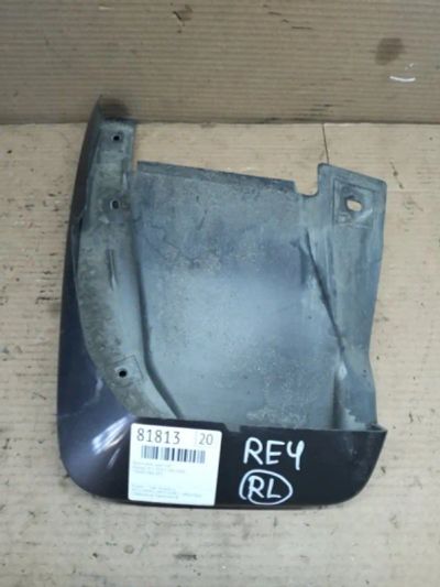 Лот: 21402836. Фото: 1. брызговик Honda CR-V RE4. Двигатель и элементы двигателя