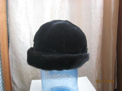 Лот: 3352409. Фото: 1. шапка женская зимняя. Головные уборы