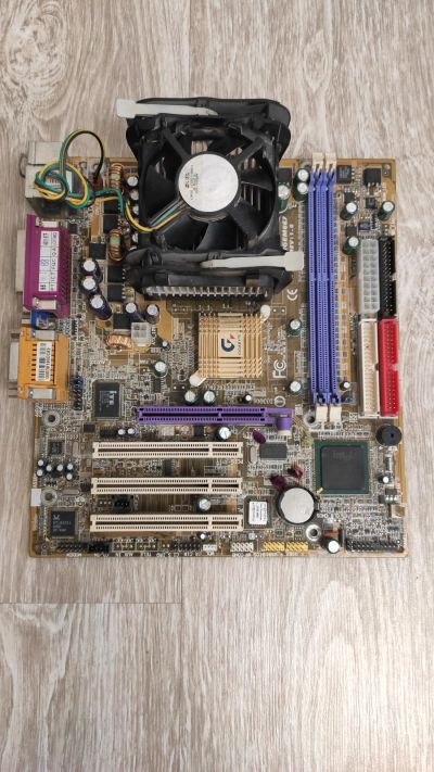 Лот: 18660558. Фото: 1. Материнская плата Gigabyte GA-8GEM667... Материнские платы
