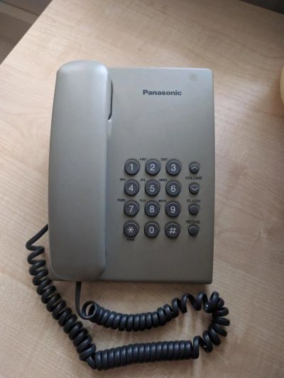 Лот: 10812648. Фото: 1. стационарный телефон Panasonic. Проводные телефоны