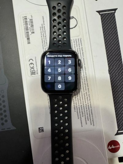 Лот: 21180058. Фото: 1. Apple Watch 6 44 mm. Смарт-часы, фитнес-браслеты, аксессуары