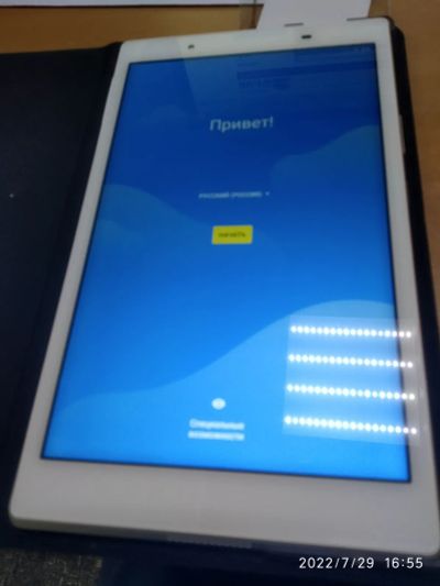 Лот: 19303229. Фото: 1. Планшет Lenovo tab 4 TB-8504F. Планшеты