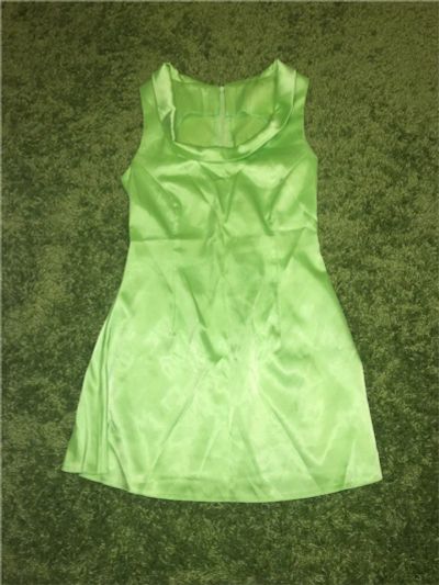 Лот: 7959337. Фото: 1. платье летнее ярко зеленое атлас... Платья