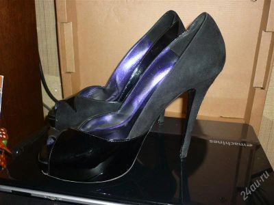 Лот: 1108678. Фото: 1. Туфли 40р-р. Туфли