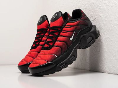 Лот: 24979520. Фото: 1. Кроссовки Nike Air Max Plus TN. Кеды, кроссовки, слипоны