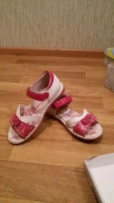 Лот: 6510624. Фото: 1. Сандалии, босоножки для девочки... Босоножки