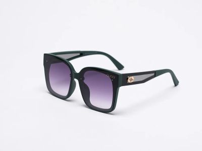 Лот: 19469694. Фото: 1. Очки GUCCI. Очки солнцезащитные